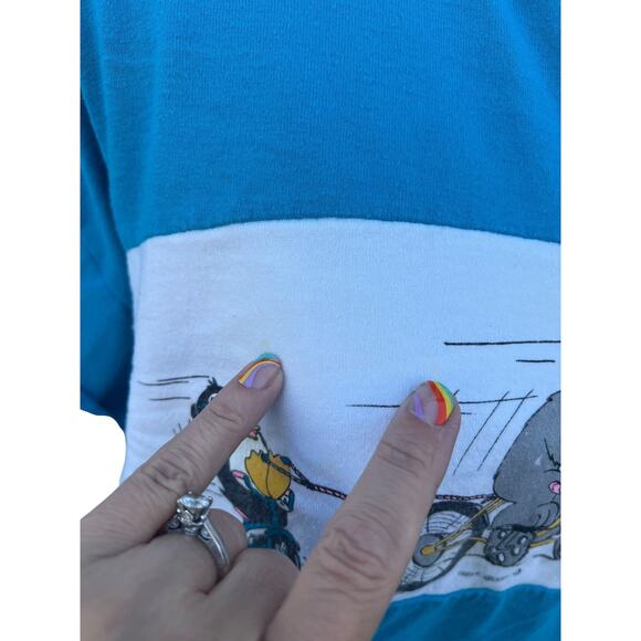 The Zoo Crew 87' Women's M Crop Tee Shirt Bear Riding Bicycle Graphic Blue - Picture 7 of 11